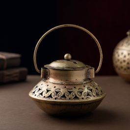 Vintage Brass Finish Metal Candle Holder / Incense Burner